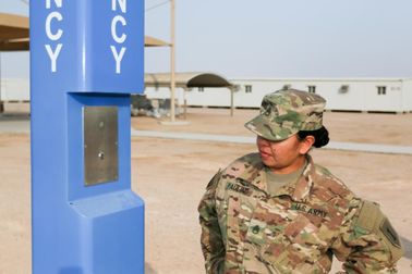 Un bon prix. Tour téléphonique d'urgence résistante aux chocs de sécurité pour base militaire / campus en ligne
